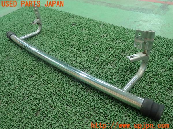 3UPJ=9224100058]デリカスペースギア(PD6W)後期 純正 リアバンパーガード リヤ 中古_3