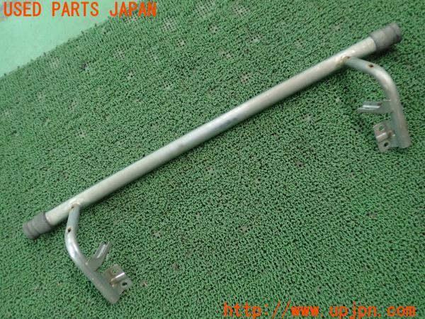 3UPJ=9224100058]デリカスペースギア(PD6W)後期 純正 リアバンパーガード リヤ 中古_4