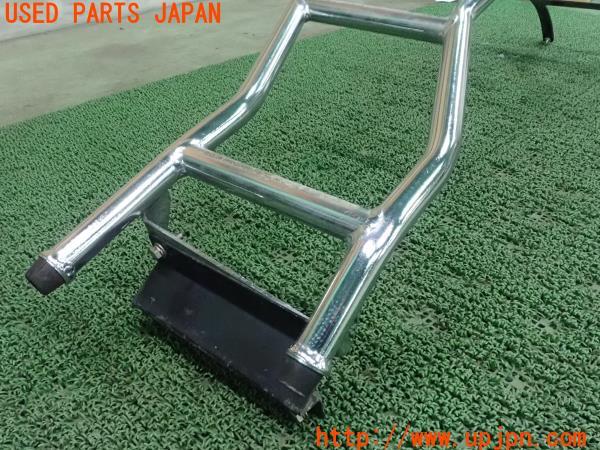 3UPJ=9224100060]デリカスペースギア(PD6W)後期 純正オプション リアラダー リヤ はしご 中古_3