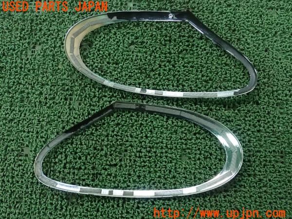 3UPJ=9224210547]ジャガー XK8(JFDA X100)純正 テールモール 中古_2