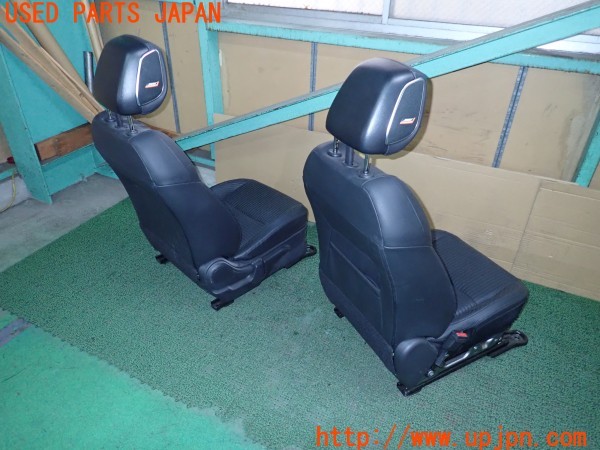 3UPJ=9224230609]ノート オーラ(FE13)純正 BOSE ボーズ PERSONAL PLUS シートセット 運転席 助手席 レール付き 中古_3