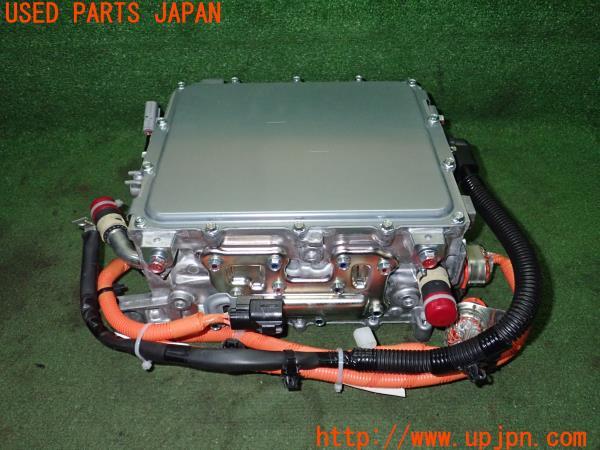 3UPJ=9224250580]アウトランダーPHEV(GG3W)後期 純正 W005T70272 DC/DCコンバーター 中古_3