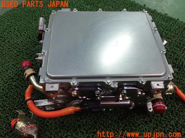 3UPJ=9224260525]アウトランダーPHEV(GG2W)後期 DC/DCコンバーター W005T70271 16208 0140 中古_3