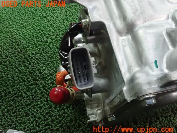 3UPJ=9224260525]アウトランダーPHEV(GG2W)後期 DC/DCコンバーター W005T70271 16208 0140 中古_4