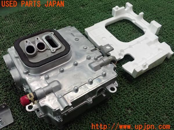 3UPJ=9224260579]アウトランダーPHEV(GG2W)後期 純正 リアモーターコントロールユニット 9410A098 RMCU 中古_3