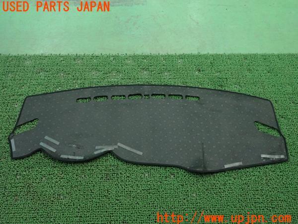 3UPJ=9224260640]アウトランダーPHEV(GG2W)後期 社外 ダッシュマット ダッシュボードマット 中古_2