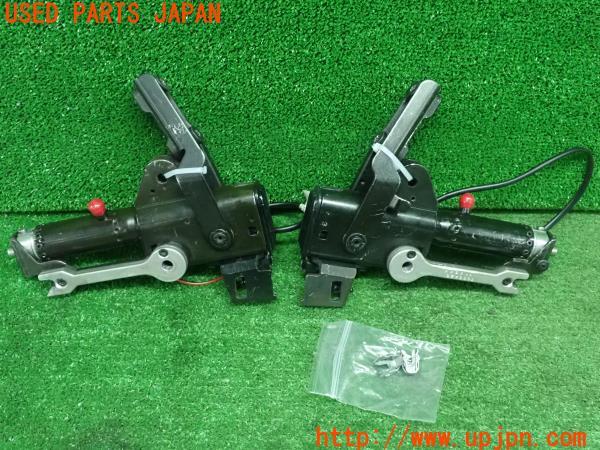 3UPJ=9224400031]BMW Z4 ロードスター(BT22 E85)純正 ソフトトップ油圧シリンダー 中古_2