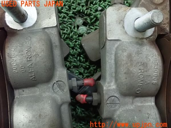 3UPJ=9224450301]アルファロメオ ジュリア(95222)純正 brembo ブレンボ フロントキャリパー 中古_5