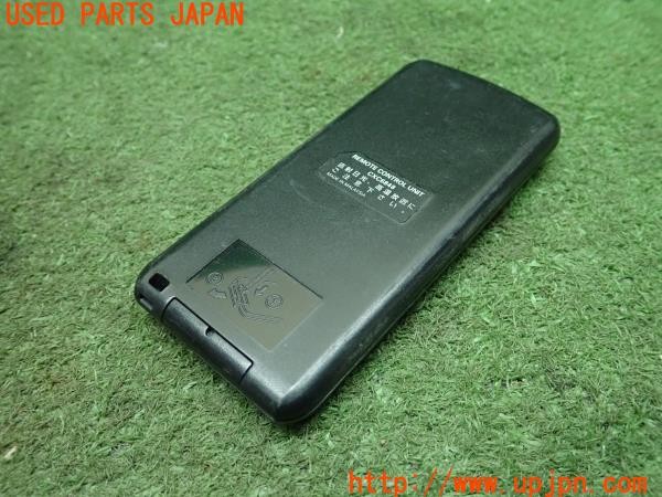 3UPJ=9224500571]ランクルプラド(KZJ78W)後期 carrozzeria カロッツェリア CXC6848 リビングキット ナビ用 リモコン 中古_4