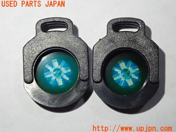 3UPJ=9224520590]BMW ミニ ジョンクーパーワークス(MFJCW R56)社外 カーテシランプ① メーカーロゴ 中古_5