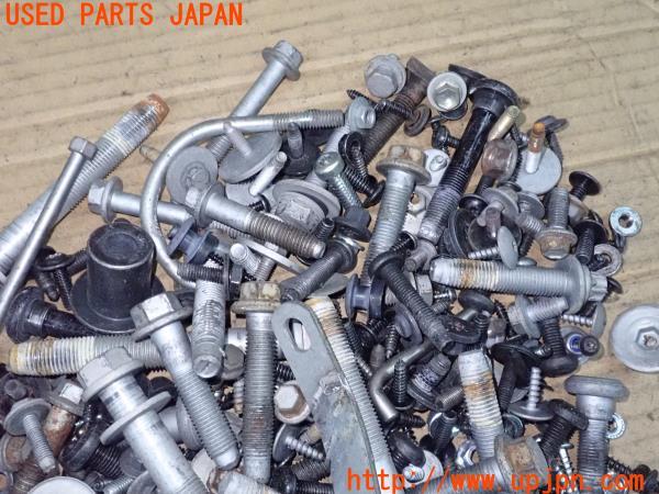 3UPJ=9224520720]BMW ミニ ジョンクーパーワークス(MFJCW R56)ネジ・ナット・ステー類 セット ジャンク_2
