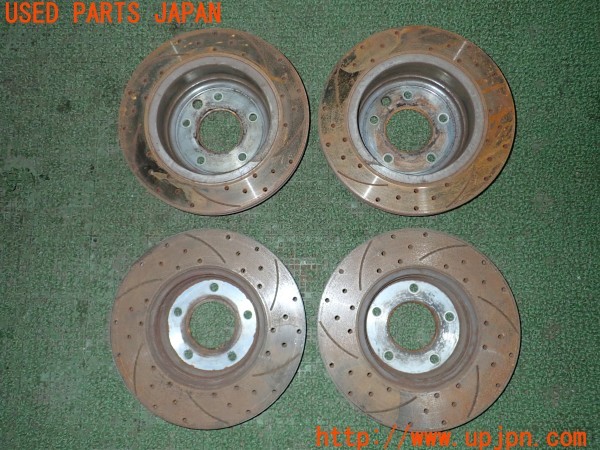 3UPJ=9224540305]ジャガー XK8 コンバーチブル(JFDA X100)社外 ディスクローター ドリルドスリット 中古_4