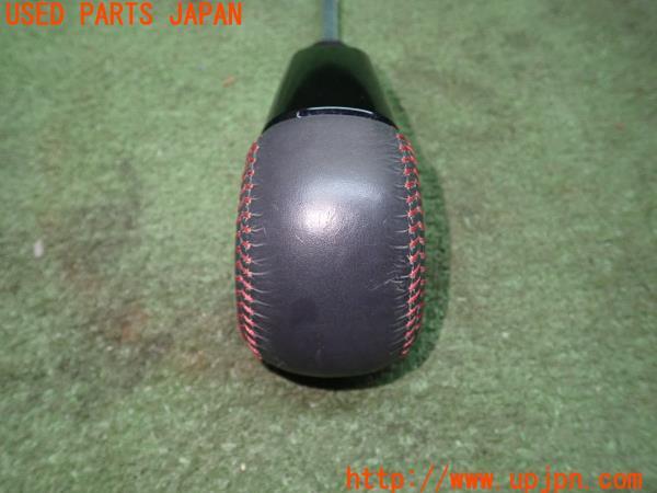 3UPJ=9224560614]レヴォーグ STI Sport(VM4)後期 純正 シフトノブ 中古_3