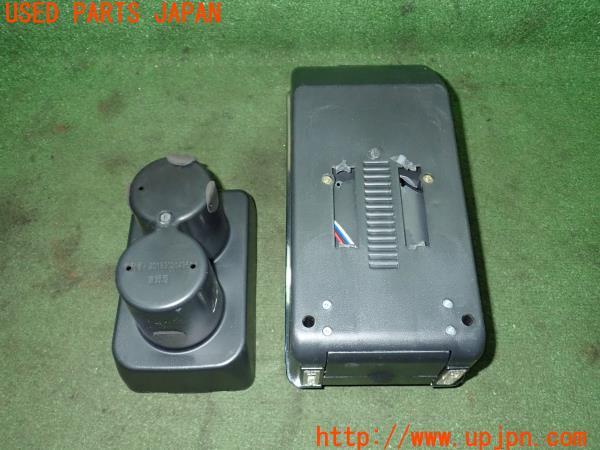 3UPJ=9224570652]ジムニー(JB23W 8型)社外 アームレスト コンソールボックス USBポート付き 中古_2