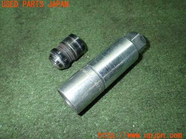 3UPJ=9224580968]インプレッサ WRX STI(GDB C型)McGard マックガード 04640 ホイールロックナット M12×P1.25 中古_4