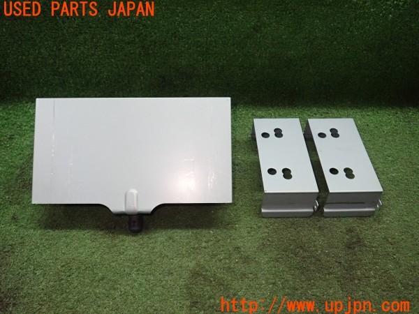 3UPJ=9224600604]VW ルポ GTI(6EAVY)社外 ナビ取付キット 中古_3