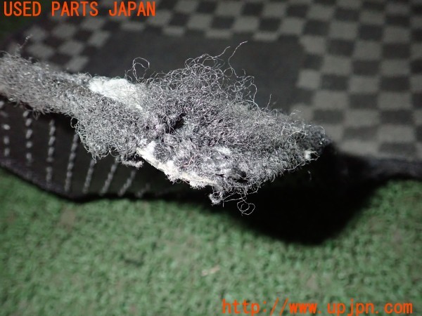 3UPJ=9224600629]VW ルポ GTI(6EAVY)純正 フロアマット 中古_3