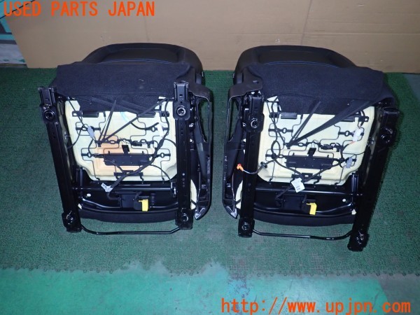 3UPJ=9224620609]メガーヌ スポーツツアラー GT(KBM5M)純正 シートセット 運転席 助手席 中古_4
