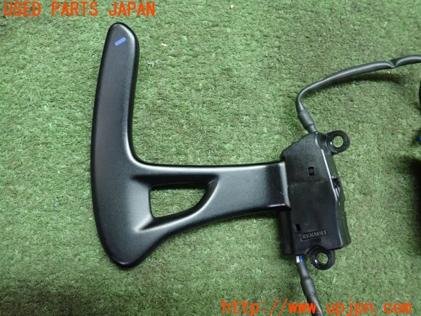 3UPJ=9224620614]メガーヌ スポーツツアラー GT(KBM5M)純正 パドルシフト 中古_2