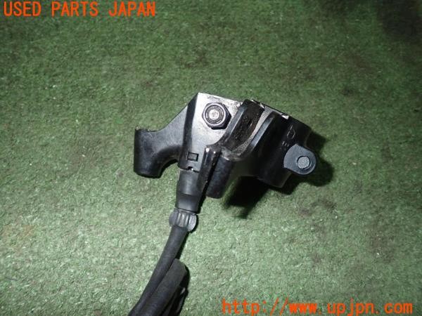 3UPJ=9224630051]ヤマハ SR400(RH16J)純正 クラッチレバーホルダー 中古_3
