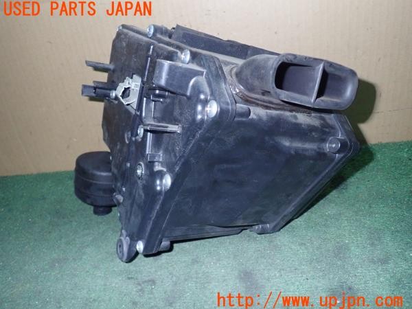 3UPJ=9224630127]ヤマハ SR400(RH16J)純正 エアクリーナーボックス 中古_4