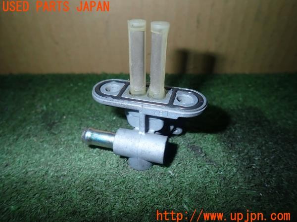 3UPJ=9224630130]ヤマハ SR400(RH16J)純正 燃料コック フューエルコック 中古_2