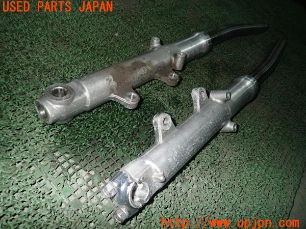 3UPJ=9224630155]ヤマハ SR400(RH16J)純正 フロントフォーク ジャンク_3