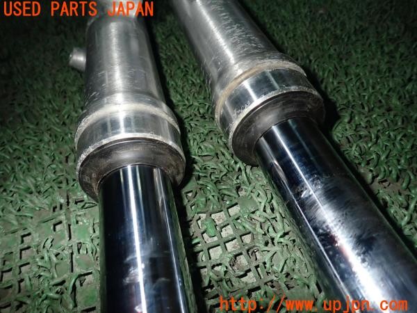 3UPJ=9224630155]ヤマハ SR400(RH16J)純正 フロントフォーク ジャンク_4
