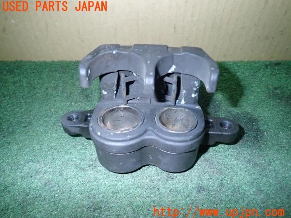 3UPJ=9224630412]ヤマハ SR400(RH16J)純正 フロントキャリパー 中古_3