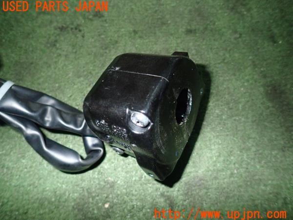 3UPJ=9224630527]ヤマハ SR400(RH16J)純正 ハンドルスイッチ左  中古_3