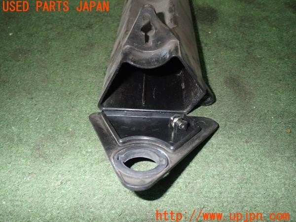 3UPJ=9224630538]ヤマハ SR400(RH16J)純正 小物入れ 中古_3