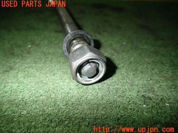 3UPJ=9224630549]ヤマハ SR400(RH16J)純正 ピボットシャフト 中古_4