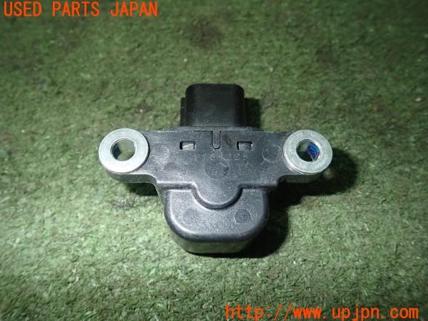 3UPJ=9224630559]ヤマハ SR400(RH16J)純正 アングルセンサー 転倒センサー 中古_2