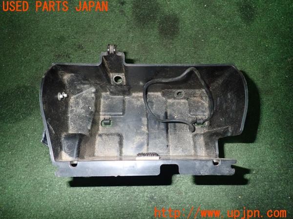 3UPJ=9224650521]ホンダ CB1100(SC65)純正 50330-MGC-N800 バッテリーボックス 中古_3