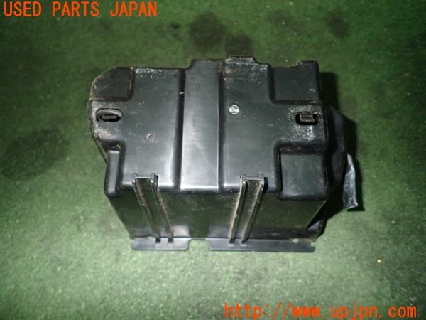3UPJ=9224650521]ホンダ CB1100(SC65)純正 50330-MGC-N800 バッテリーボックス 中古_4