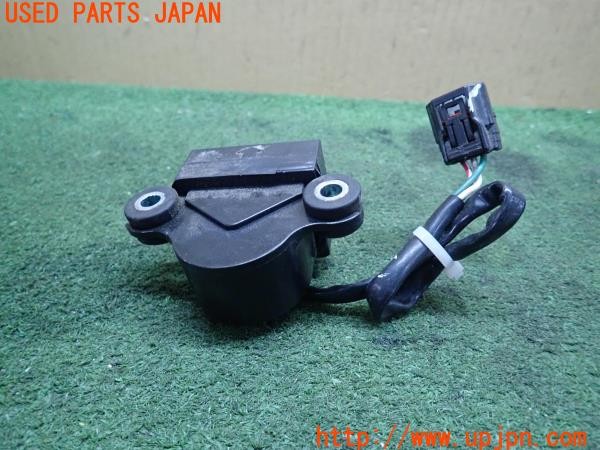 3UPJ=9224650559]ホンダ CB1100(SC65)純正 アングルセンサー 転倒センサー 中古_4