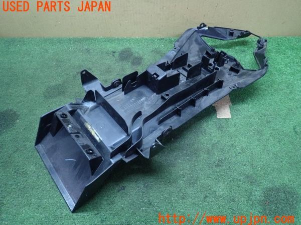 3UPJ=9224660060]カワサキ ニンジャ400(EX400G)純正 35023-0436 リアインナーフェンダー 中古_2