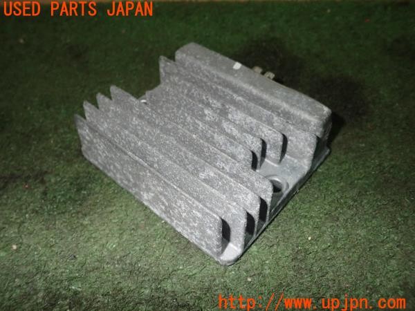 3UPJ=9224660116]カワサキ ニンジャ400(EX400G)純正 SH868CA レギュレーター 中古_2
