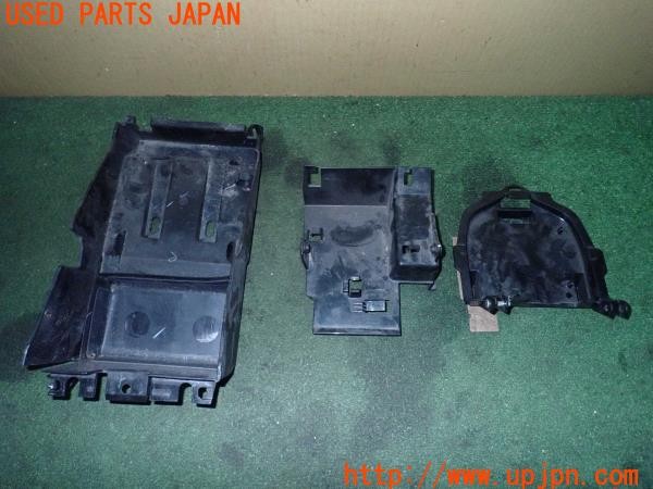 3UPJ=9224660520]カワサキ ニンジャ400(EX400G)純正 インナーパネル ボックス セット 中古_3