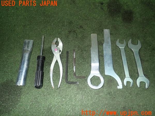 3UPJ=9224660543]カワサキ ニンジャ400(EX400G)純正 車載工具 中古_3