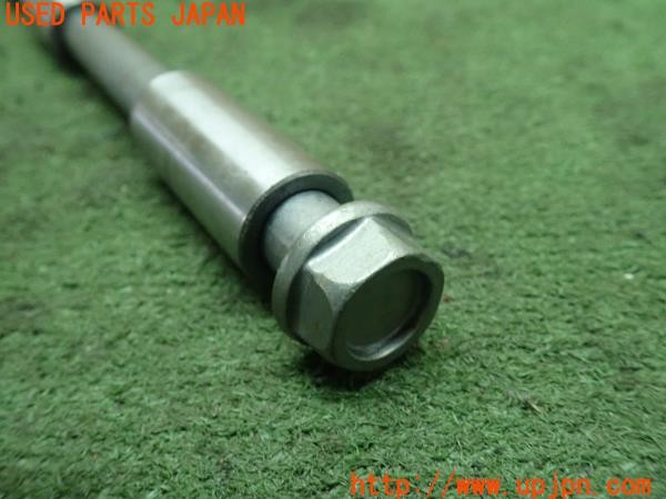 3UPJ=9224660549]カワサキ ニンジャ400(EX400G)純正 ピボットシャフト 中古_3