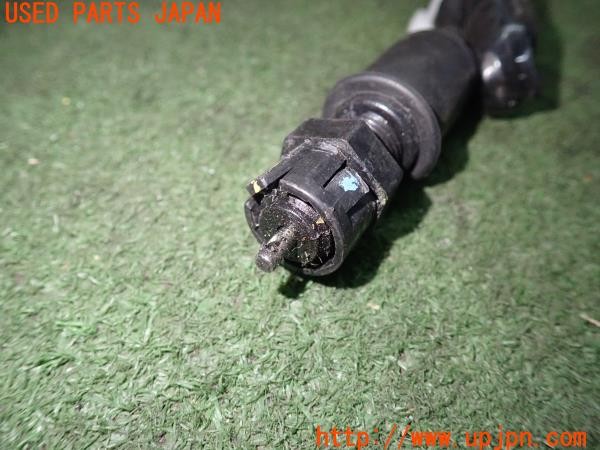 3UPJ=9224660585]カワサキ ニンジャ400(EX400G)純正 リアブレーキランプスイッチ 中古_3