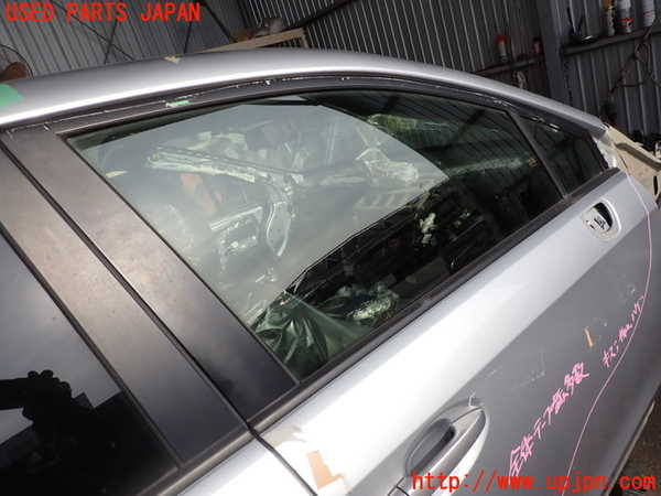 2UPJ-9224731230]WRX S4(VAG)右前ドア (43R-00033) 中古_3