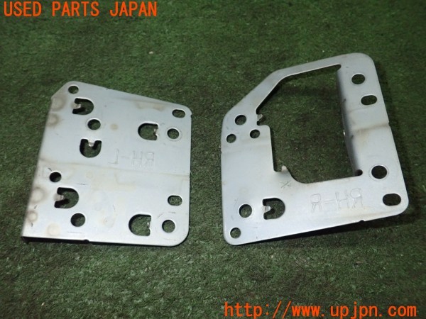 3UPJ=9224770542]ハイエースワゴン(KZH100G)社外 オーディオブラケット 配線 ハーネス 中古_3