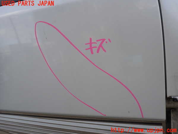 1UPJ-9224771230]ハイエースワゴン100系(KZH100G)右前ドア ASAHI M284 中古_2