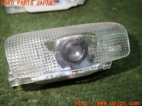 3UPJ=9224780512]クラウン アスリート(AWS210)社外 カーテシランプ 中古_2