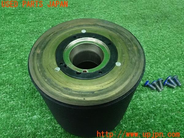 3UPJ=9224800618]VW ゴルフ GTI(1HABF)社外 ステアリングボス 中古_3