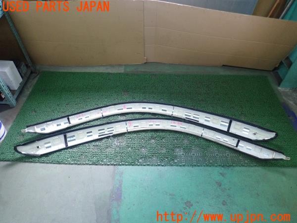 3UPJ=9224910012]プジョー RCZ(T7R5F02)純正 YM21400980 YM21401080 ルーフモール アルミナムアーチ ルーフサイドパネル 中古_5
