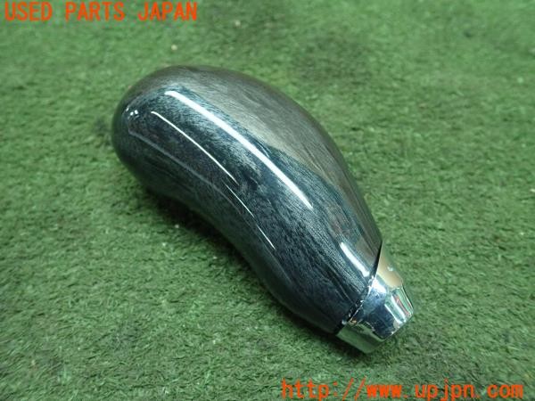 3UPJ=9224910614]プジョー RCZ(T7R5F02)LUXIS ラグジス シフトノブ 中古_3