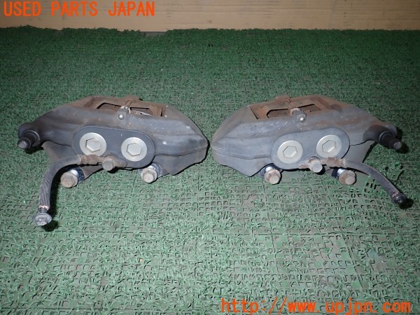 3UPJ=9225030301]クラウンマジェスタ(URS206)ADVICS アドヴィックス フロントキャリパー 中古_2